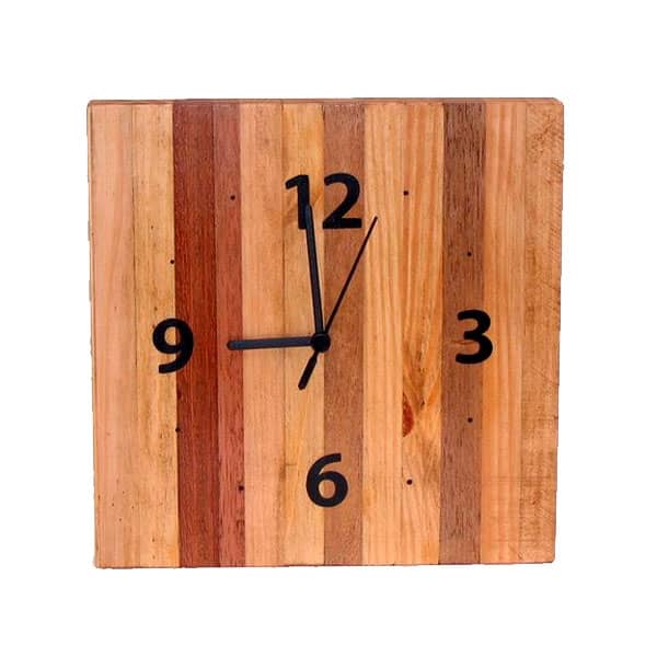Relógio Ecológico de Madeira