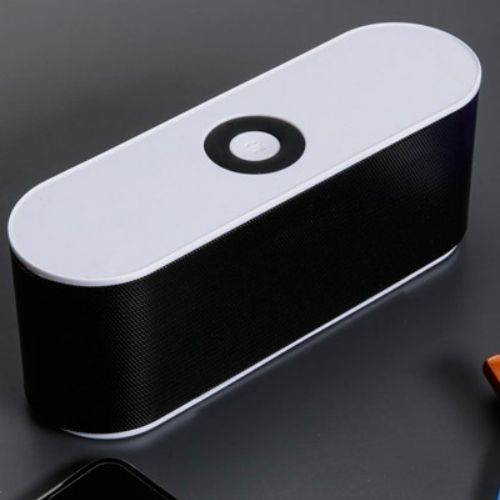 Caixa de som personalizada com entrada para pen drive